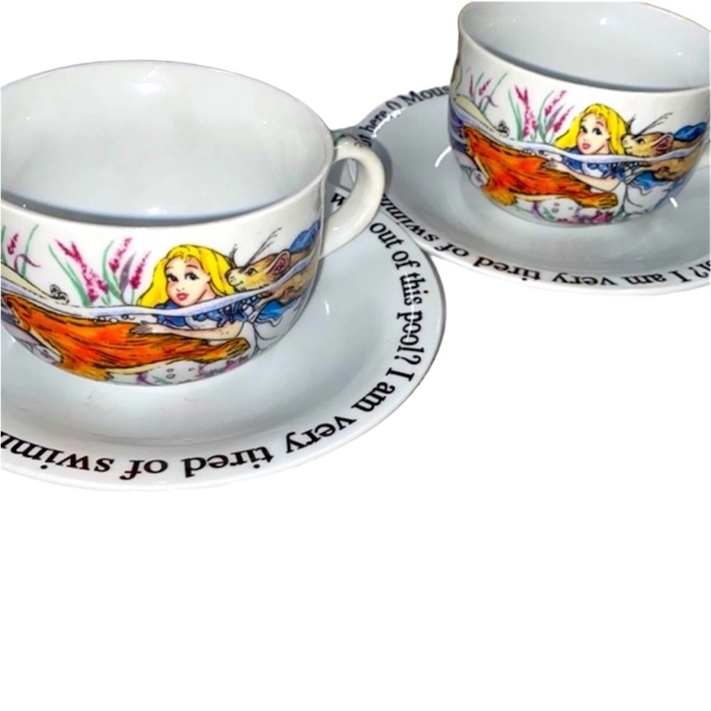 ALICE in the Wonderland Paul Cardew tea set